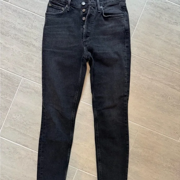 2 pairs of AGOLDE jeans - Picture 8 of 11